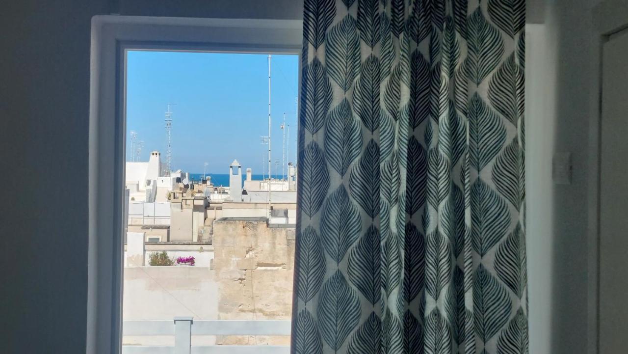Dimora Altomare Holiday Suites - Locazione Turistica بولينيانو آ ماري المظهر الخارجي الصورة
