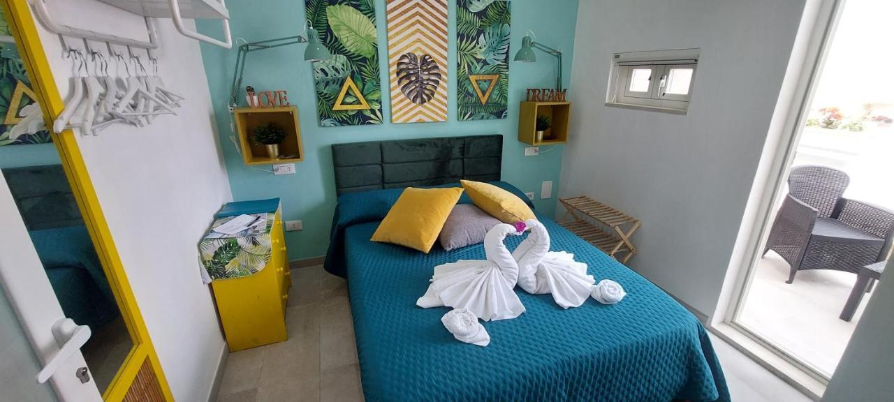 Dimora Altomare Holiday Suites - Locazione Turistica بولينيانو آ ماري المظهر الخارجي الصورة