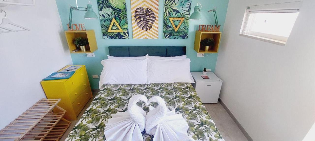 Dimora Altomare Holiday Suites - Locazione Turistica بولينيانو آ ماري المظهر الخارجي الصورة