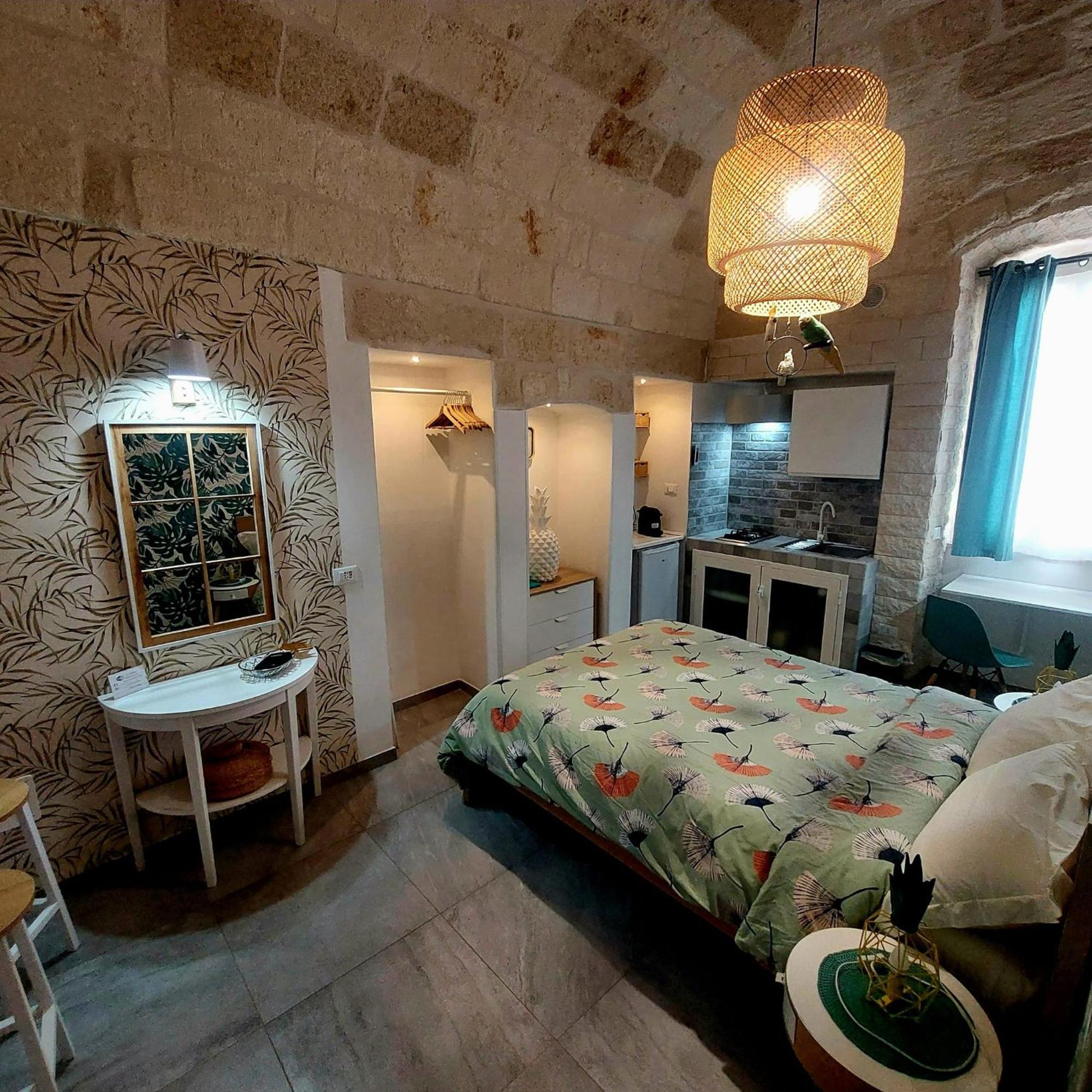 Dimora Altomare Holiday Suites - Locazione Turistica بولينيانو آ ماري المظهر الخارجي الصورة